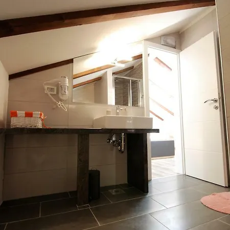 Holiday home Mandy *